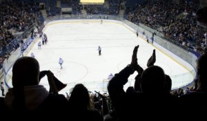 Chicago Blackhawks Sign Defenseman T.J. Brodie